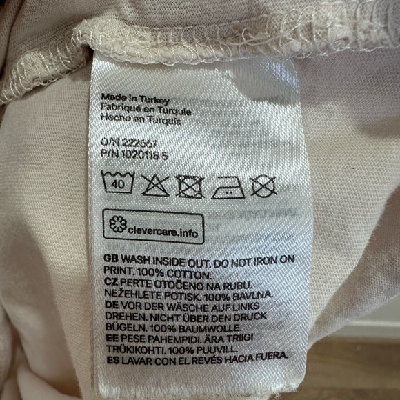 H&M Star Wars Mandalorian Kids T-Shirt - Size 6x/7 - Picture 9 of 9